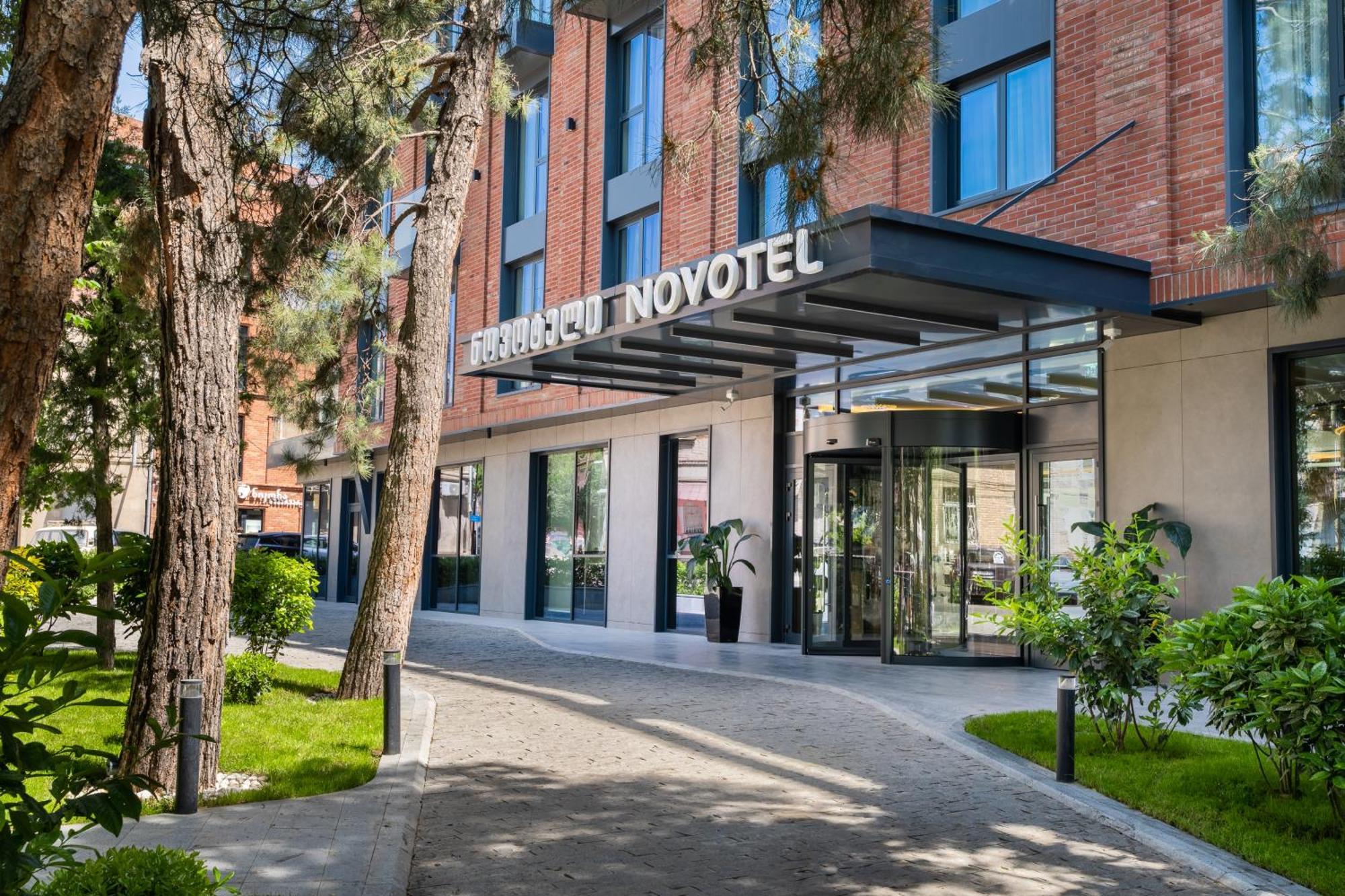 Novotel Tbilisi Center Ngoại thất bức ảnh