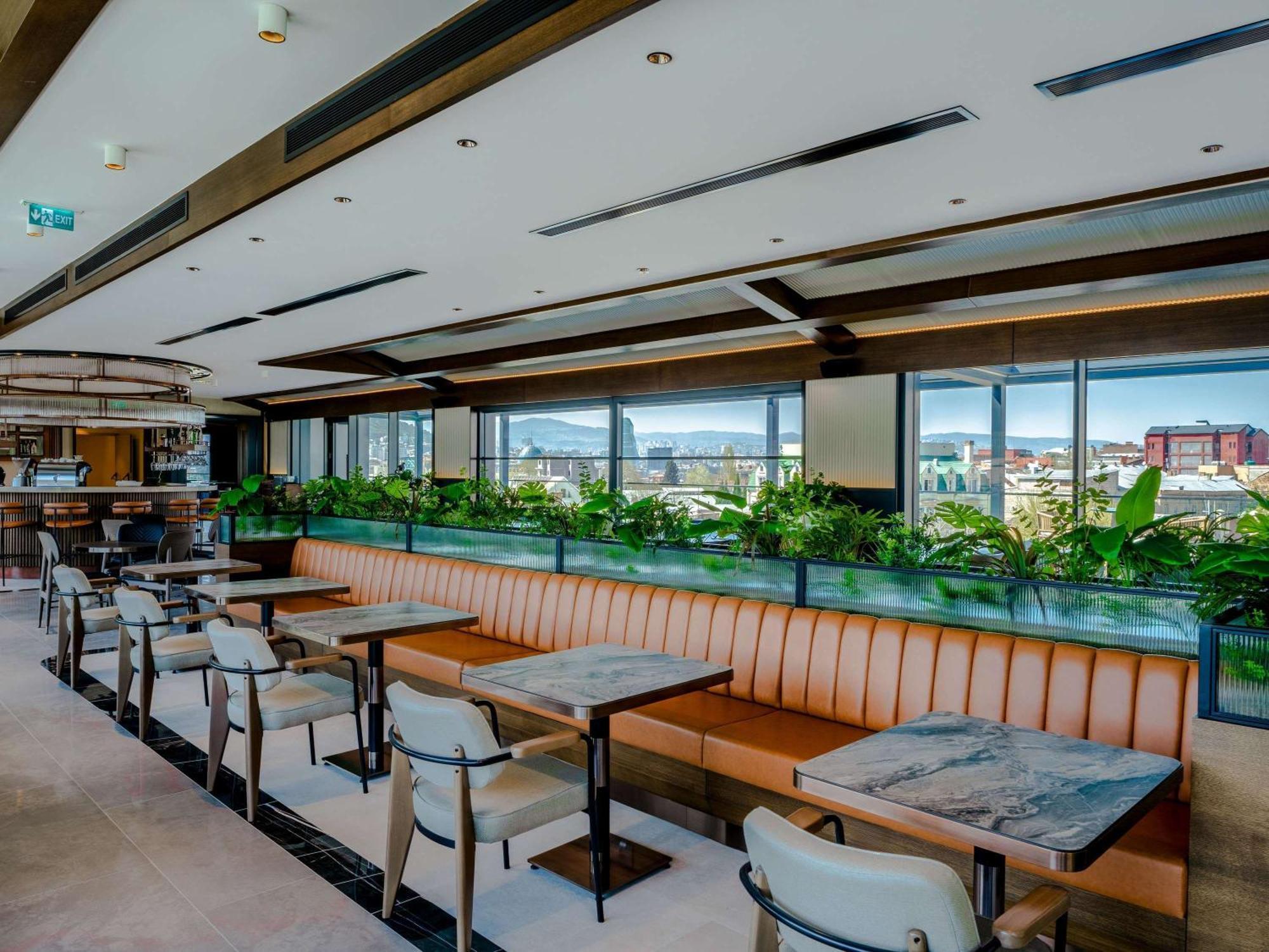 Novotel Tbilisi Center Ngoại thất bức ảnh