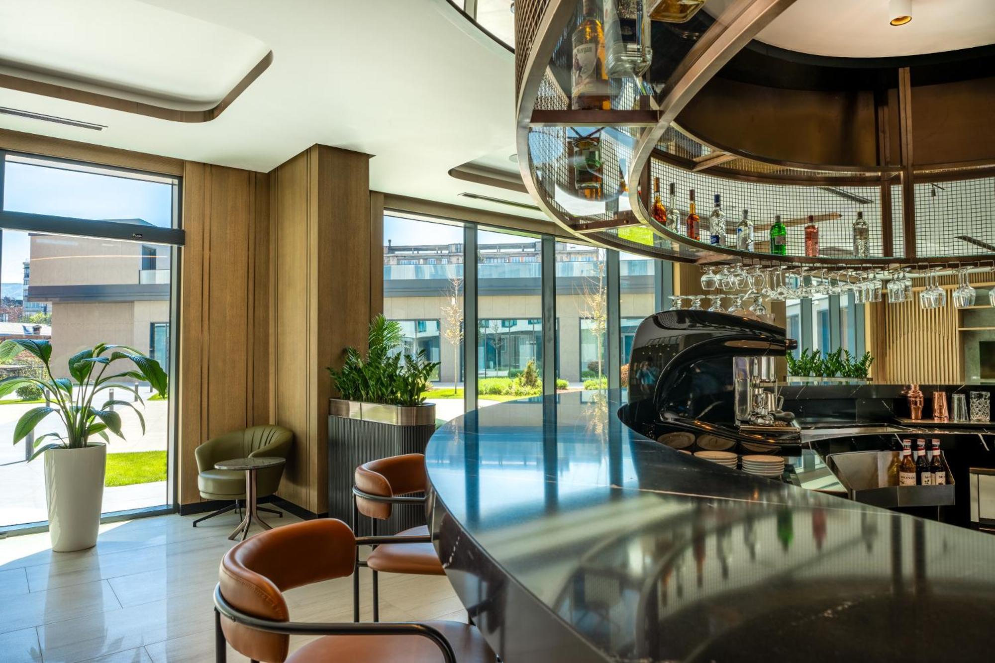 Novotel Tbilisi Center Ngoại thất bức ảnh
